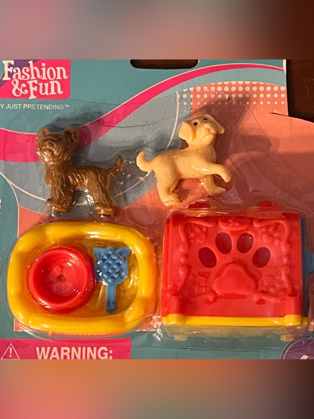 Small Pet Accessory Playset - Red, Yellow, Cream